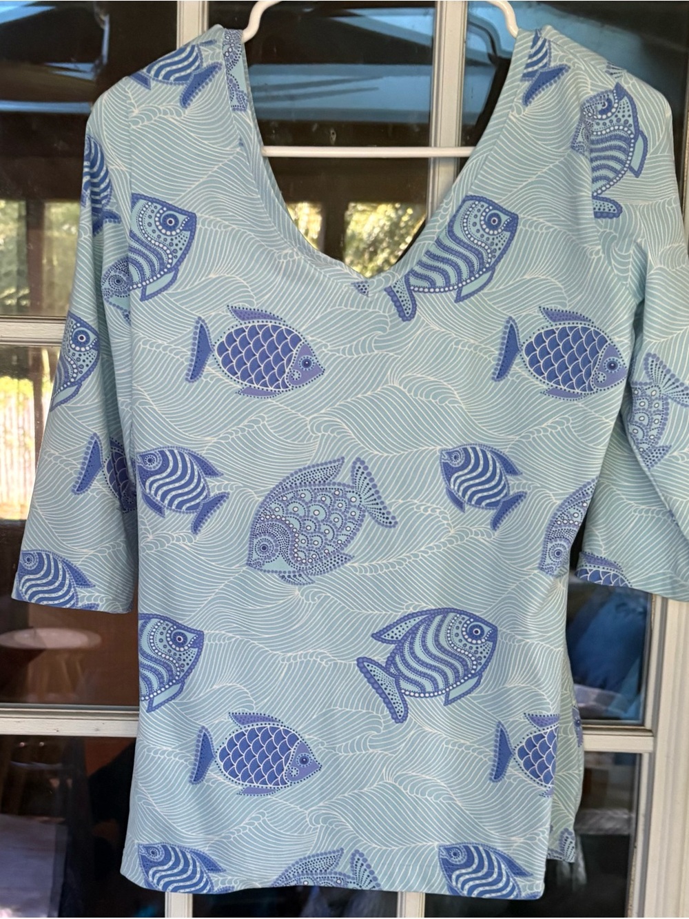 Manuel Canovas Paris. Short Sleeve Fish Shirt. Size S